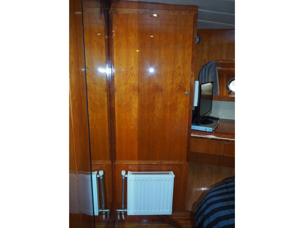 Fore ship, Accommodation